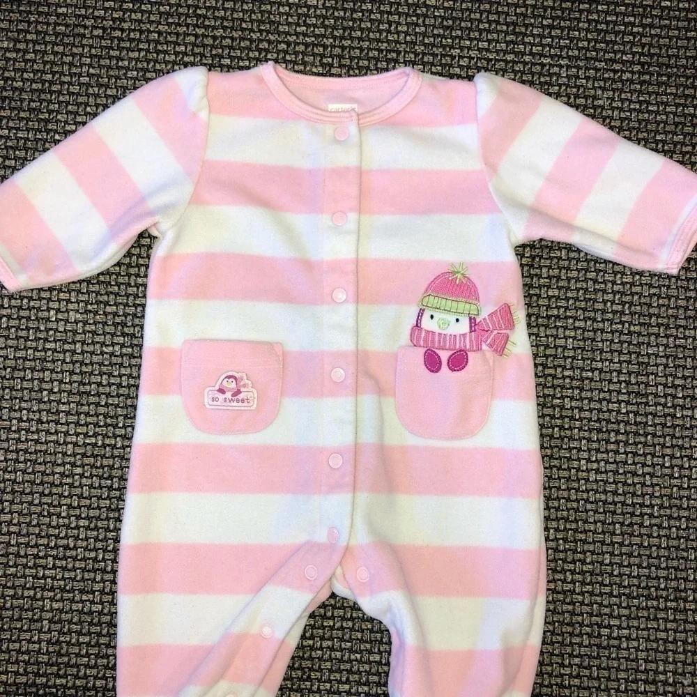Carter’s footie pajamas 6 months